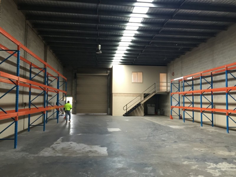 Unit 4/18 Frost Road, Campbelltown NSW 2560