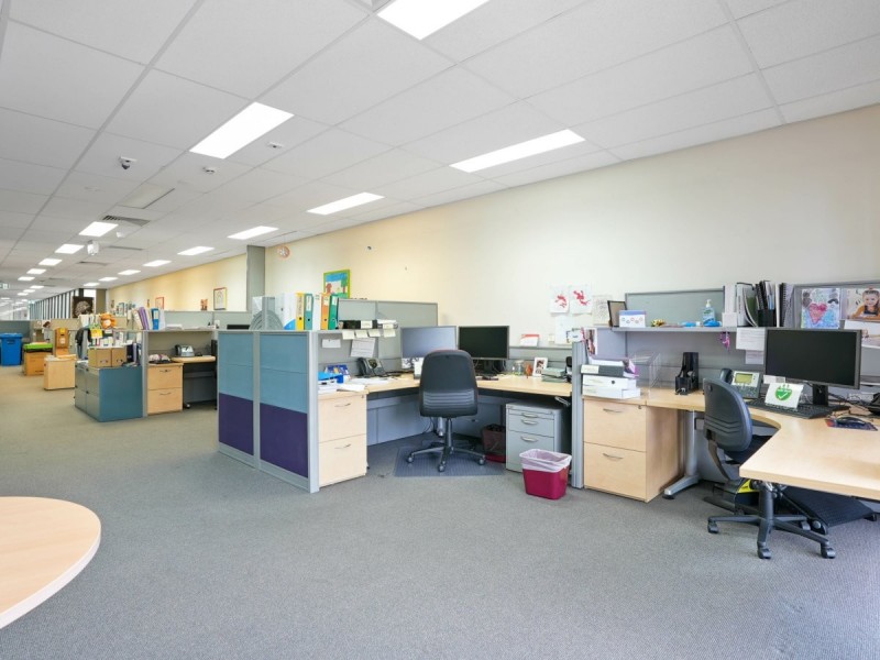 Level 1 & 2/8 Oxford Road, Ingleburn NSW 2565
