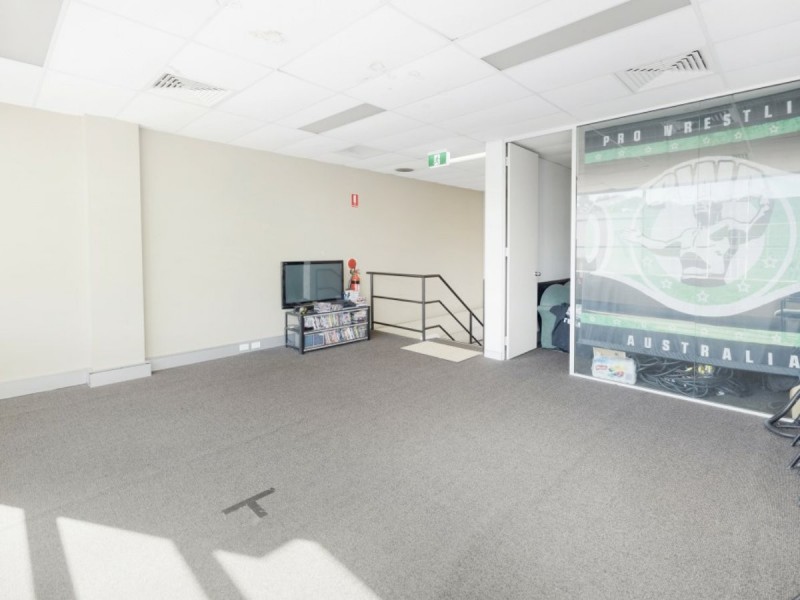 Unit 16/19 Aero Road, Ingleburn NSW 2565