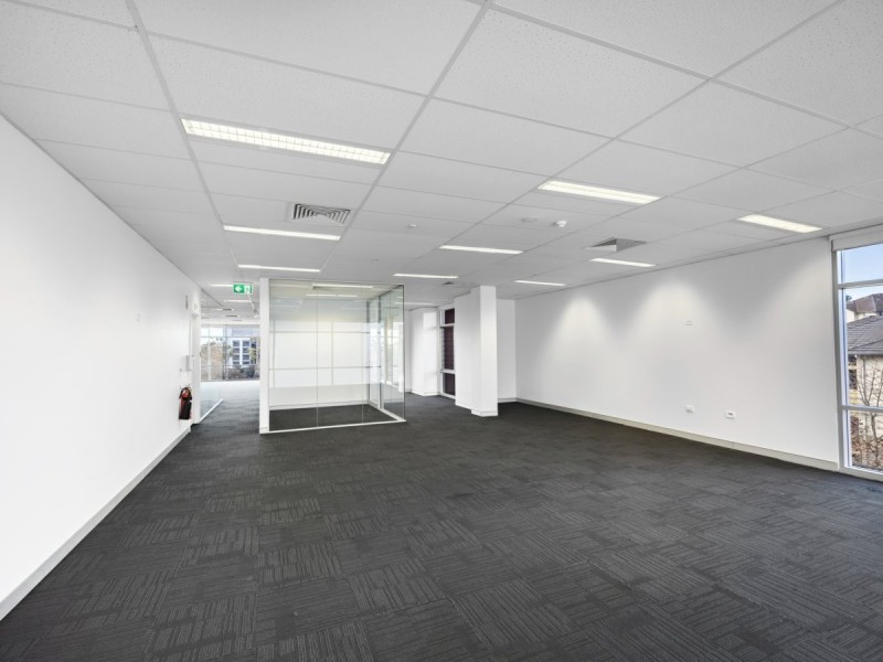 Suite 3.01/4 Hyde Parade, Campbelltown NSW 2560