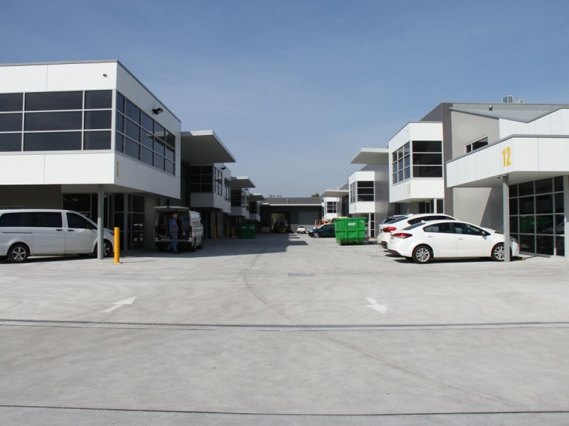 Unit 4/28 Dunn Road, Smeaton Grange NSW 2567