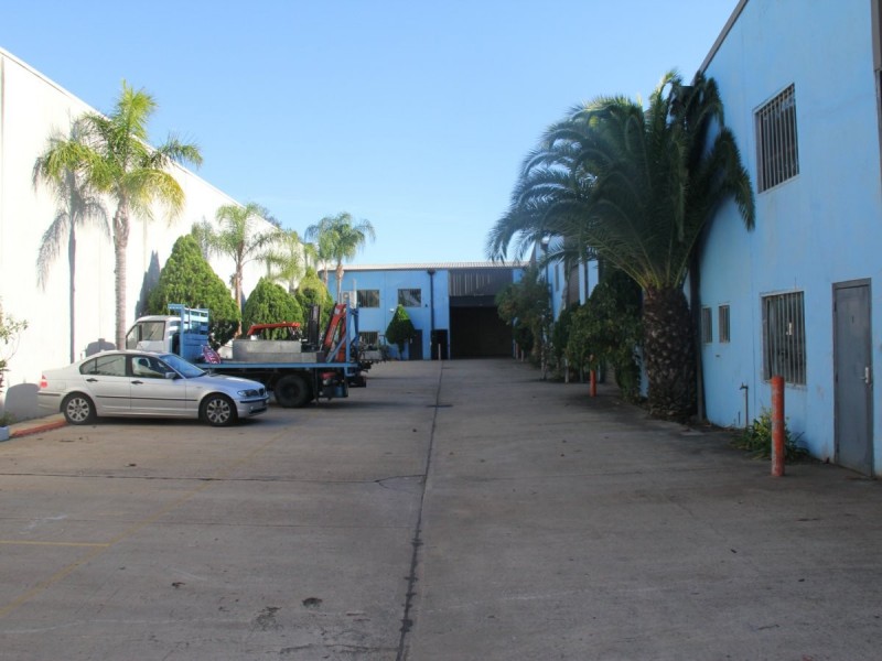 Unit 5/16 York Road, Ingleburn NSW 2565