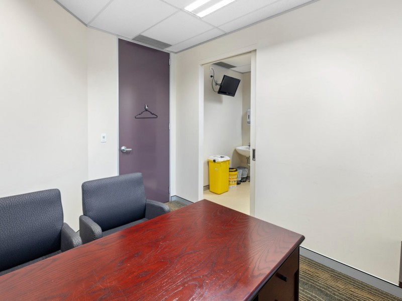 Suite 4&5/42 Parkside Crescent, Campbelltown NSW 2560