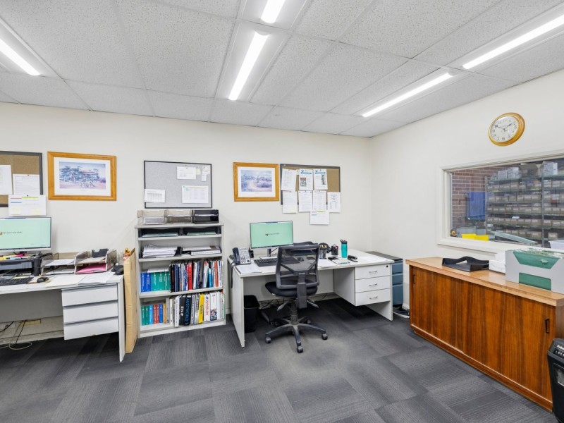 10 Heald Road, Ingleburn NSW 2565