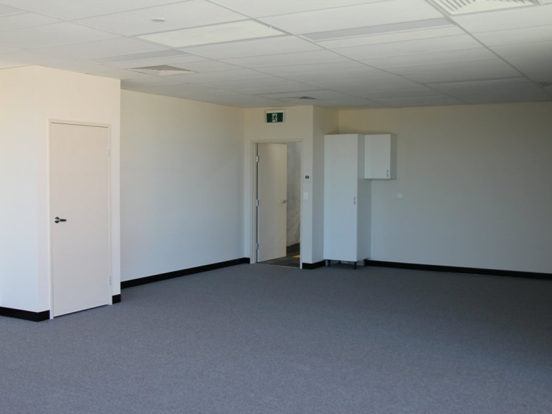 Unit 4/48 Anderson Road, Smeaton Grange NSW 2567