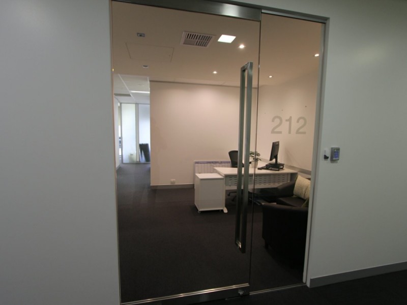 Suite 2.12/4 Hyde Parade, Campbelltown NSW 2560