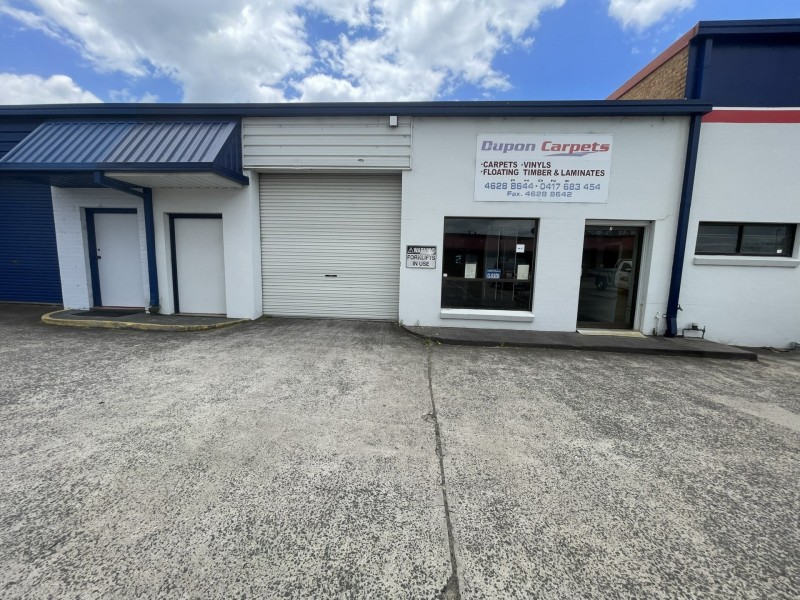 Unit 2/7 Mill Road, Campbelltown NSW 2560