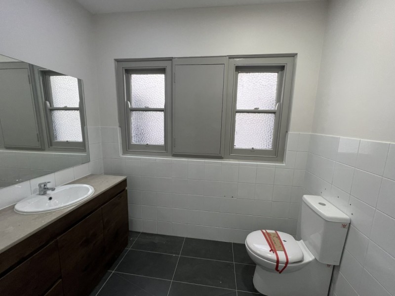 Level 1/107 Argyle Street, Camden NSW 2570