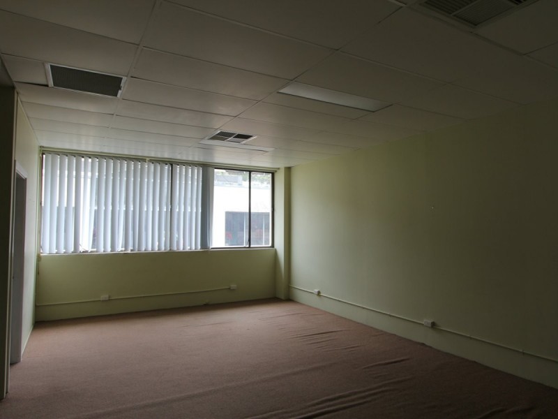 Suite 3/143 Queen Street, Campbelltown NSW 2560
