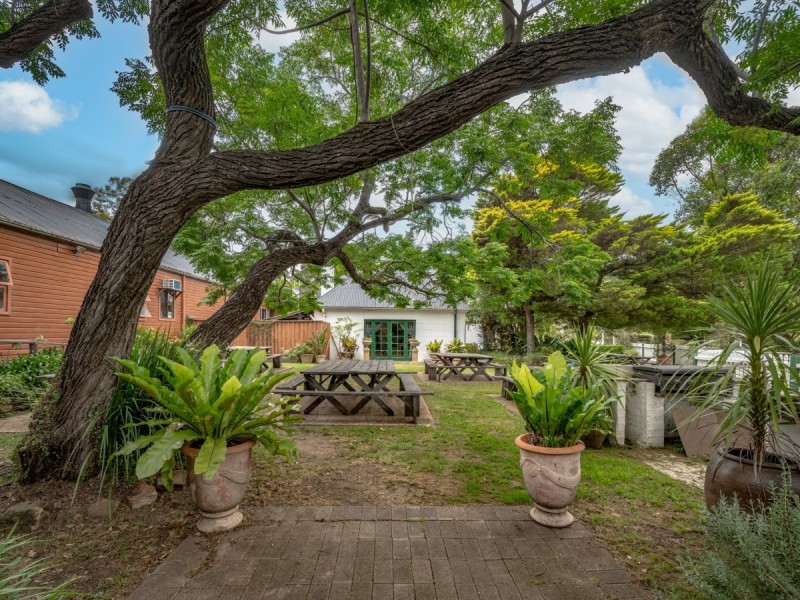 1580 Remembrance Driveway, Razorback NSW 2571