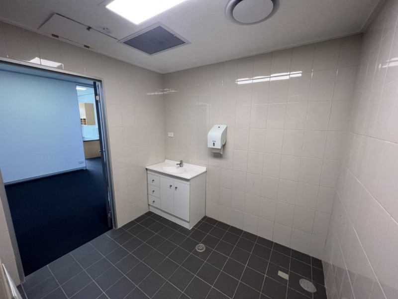 Suite 1.03/4 Hyde Parade, Campbelltown NSW 2560