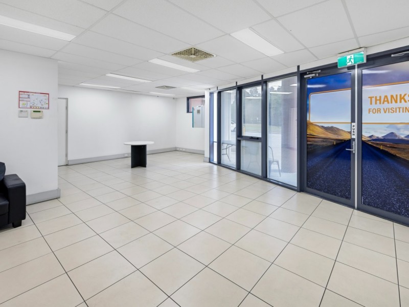 B/50 Williamson Road, Ingleburn NSW 2565