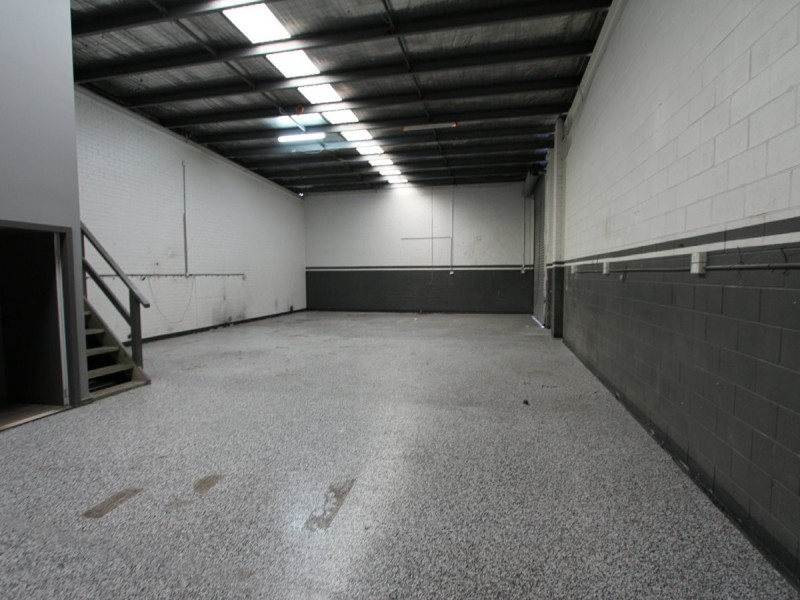 Unit 5/8 Pembury Road, Minto NSW 2566