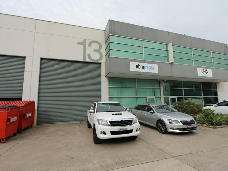 Unit 13/19 Aero Road, Ingleburn NSW 2565