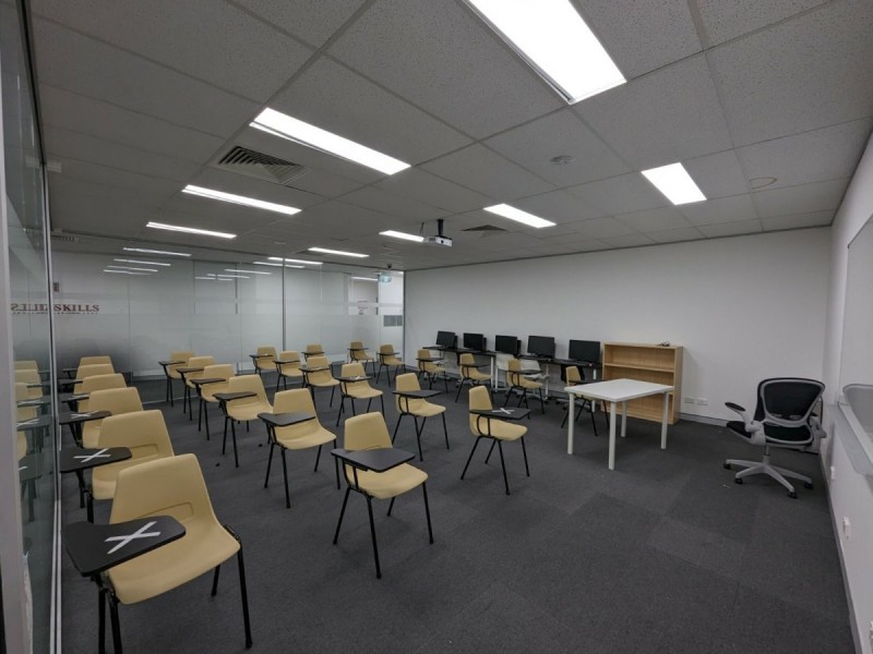 Suite 6.01/138 Queen Street, Campbelltown NSW 2560