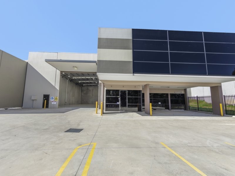 32 Mount Erin Road, Campbelltown NSW 2560