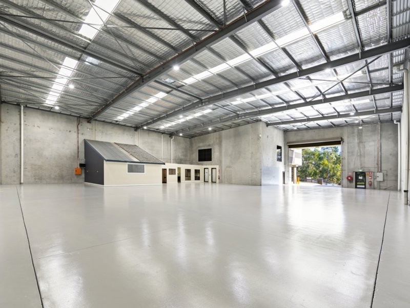 32 Mount Erin Road, Campbelltown NSW 2560