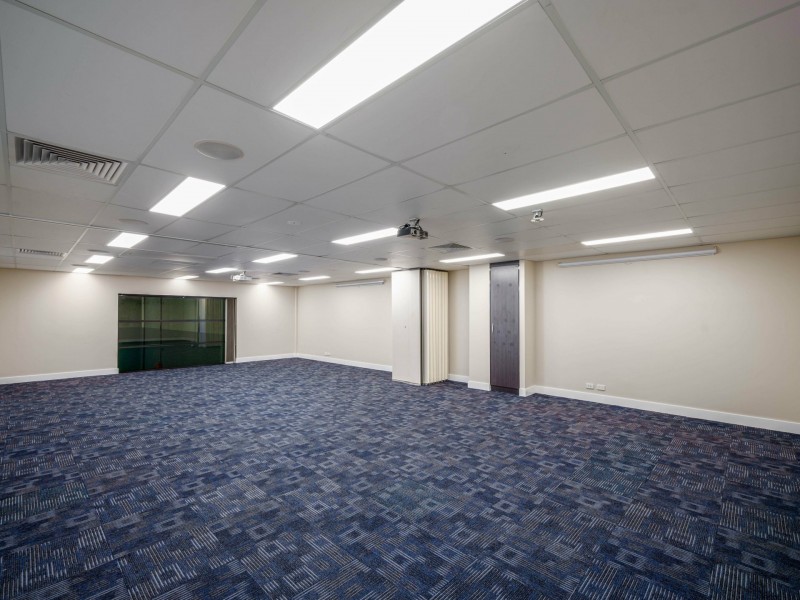32 Mount Erin Road, Campbelltown NSW 2560