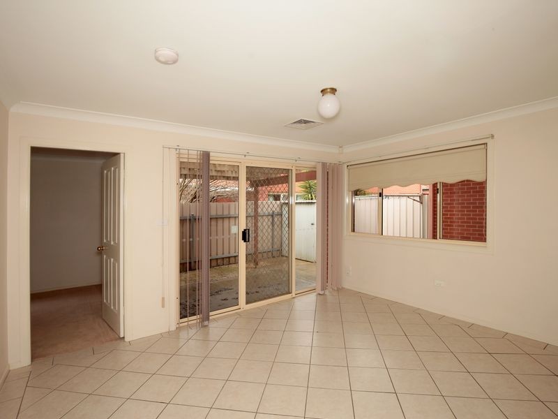 12/11 Crampton Street, Wagga Wagga NSW 2650