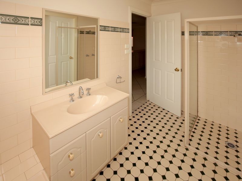 12/11 Crampton Street, Wagga Wagga NSW 2650