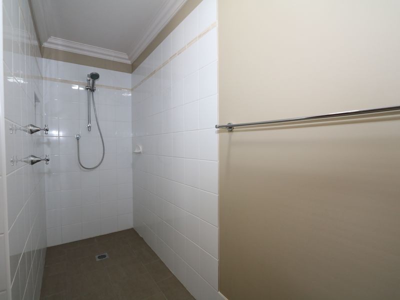 170 Edward Street, Wagga Wagga NSW 2650