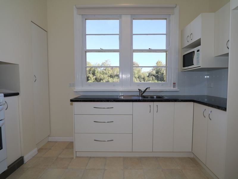 1 Frederick Street, North Wagga Wagga NSW 2650