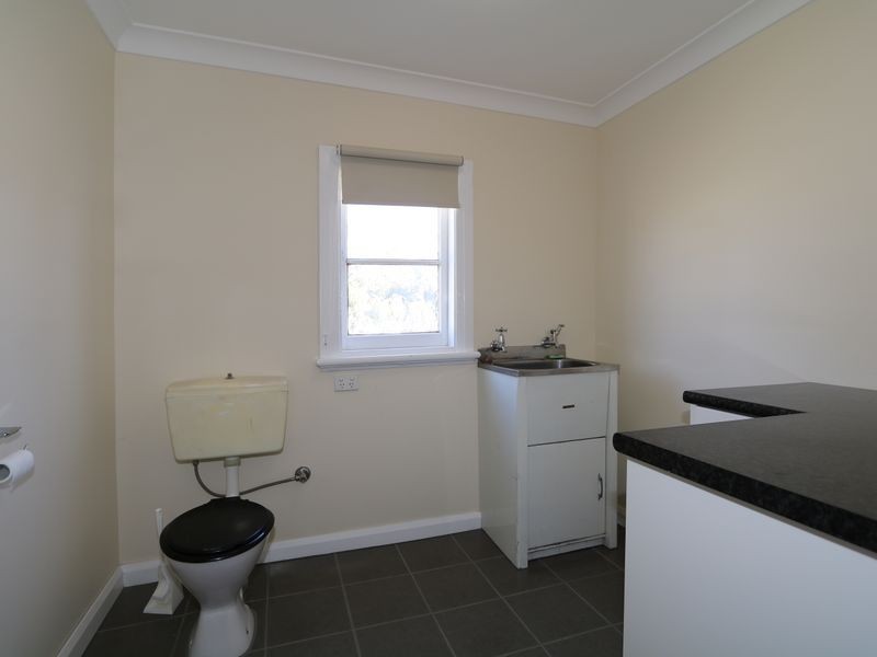 1 Frederick Street, North Wagga Wagga NSW 2650