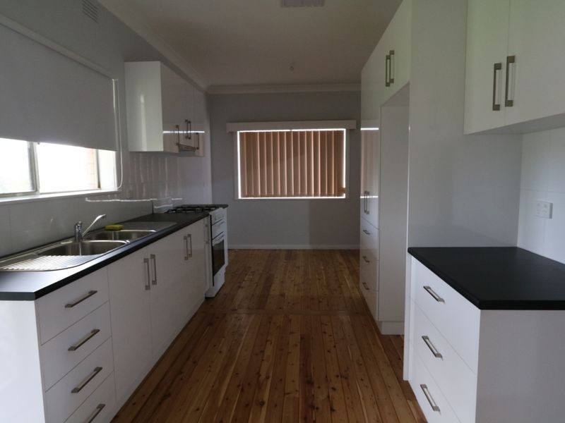 247 Lake Albert Road, Kooringal NSW 2650