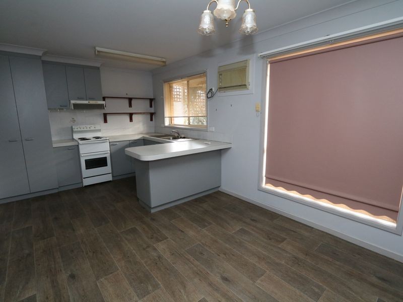 1/26 Nardoo Street, Glenfield Park NSW 2650