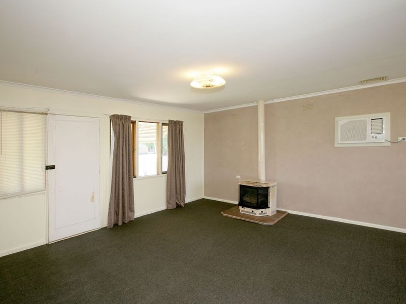 47 Chifley Crescent, Kooringal NSW 2650