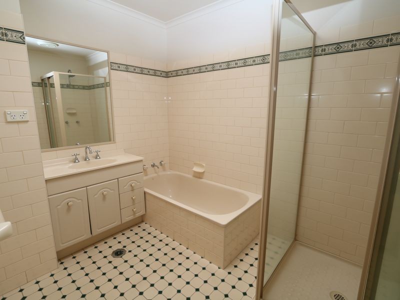 4/200 Fitzmaurice Street, Wagga Wagga NSW 2650