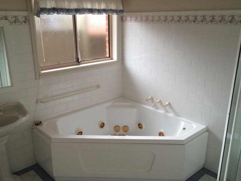 161 Gurwood Street, Wagga Wagga NSW 2650