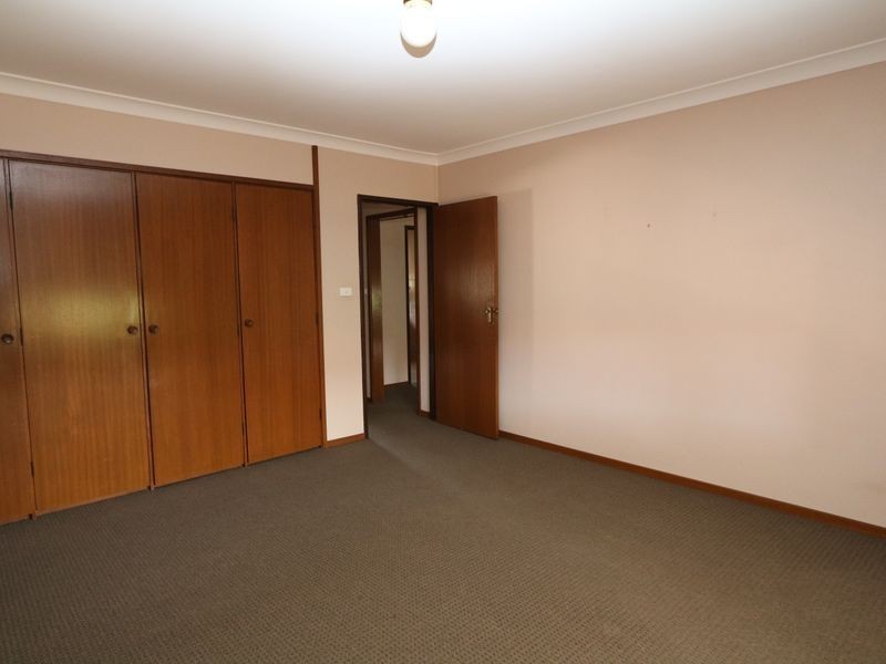 2/6 Dunn Avenue, Forest Hill NSW 2651