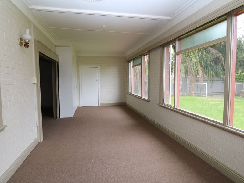 103 Hammond Avenue, Wagga Wagga NSW 2650