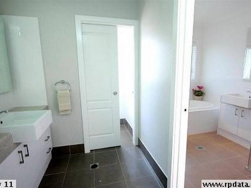 14 Barrington Street, Tatton NSW 2650