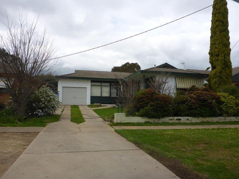 53 Northcott Parade, Mount Austin NSW 2650