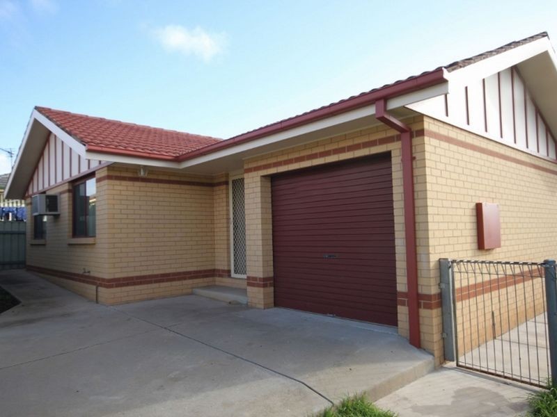 3 Girraween Mews, Glenfield Park NSW 2650