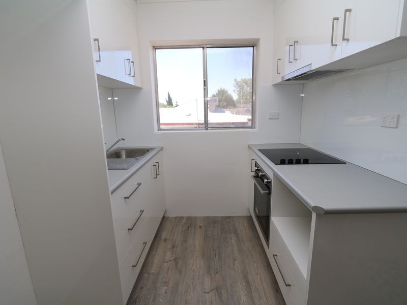 3/187 Lake Albert Road, Kooringal NSW 2650