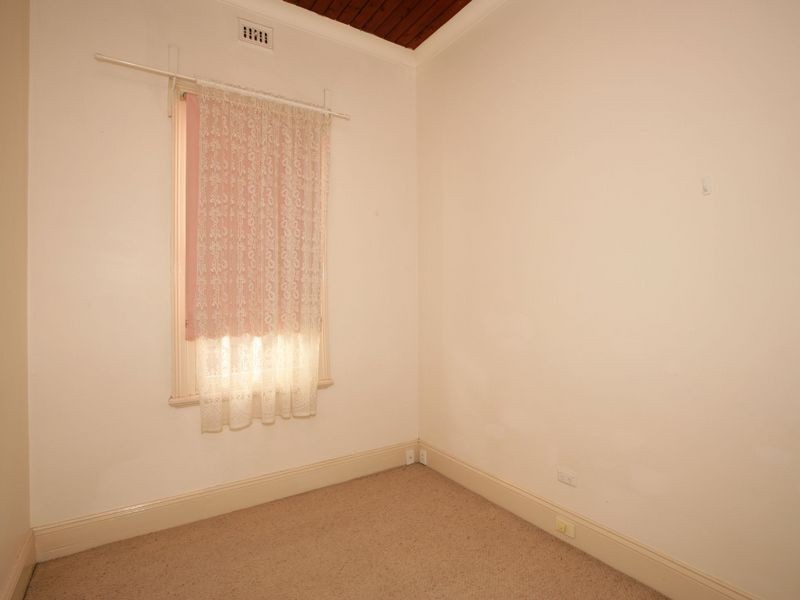 126 Gurwood Street, Wagga Wagga NSW 2650