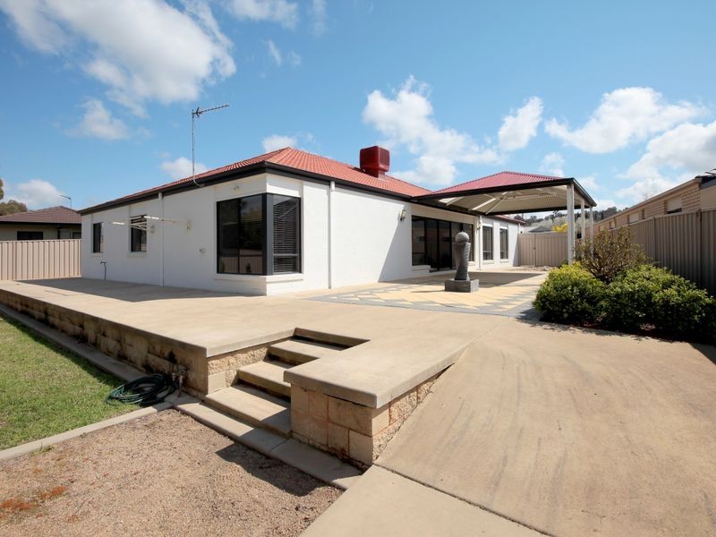 5 Wellington Avenue, Tatton NSW 2650