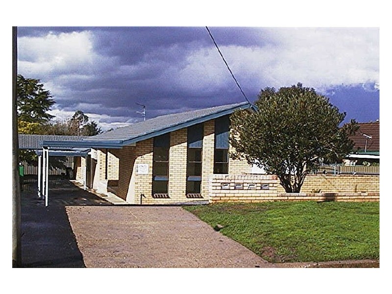 1/31 Willow Street, Kooringal NSW 2650