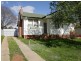 8 Phillip Avenue, Mount Austin NSW 2650
