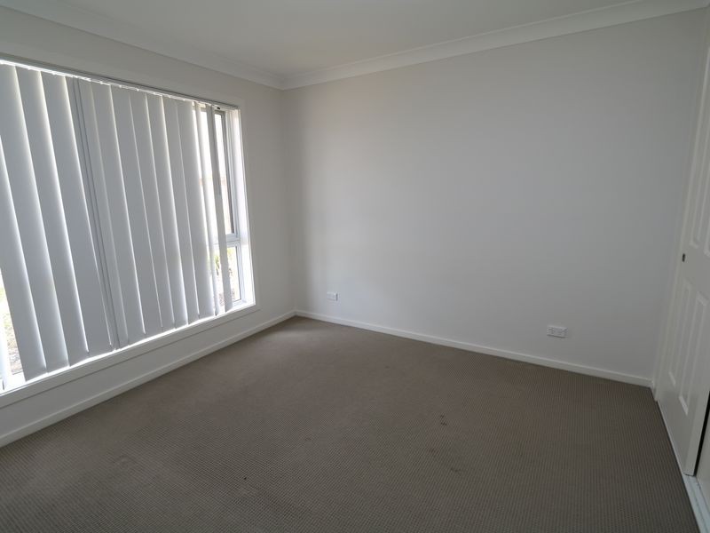 12/10 Mirrul Street, Glenfield Park NSW 2650