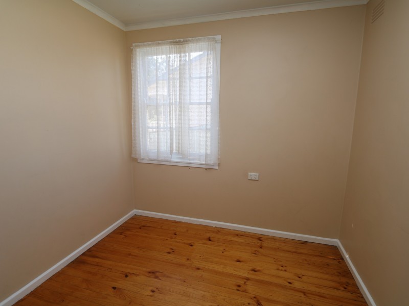 3 Baird Avenue, Kooringal NSW 2650