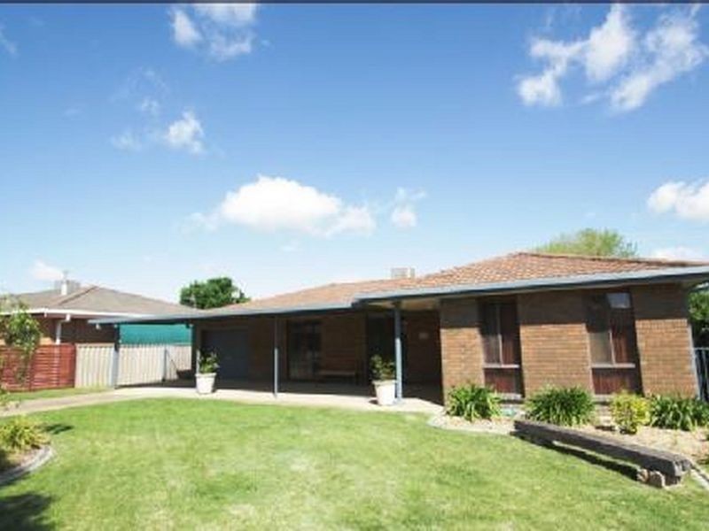 38 Bandera Avenue, Glenfield Park NSW 2650