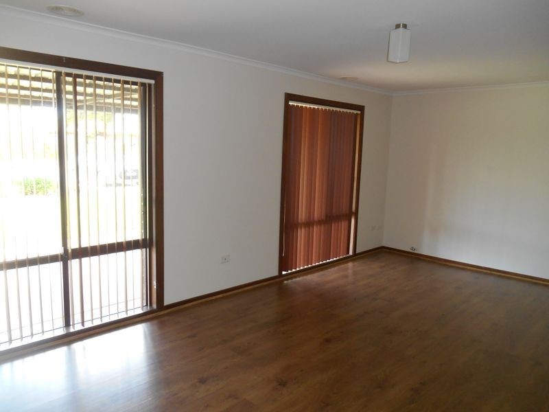 38 Bandera Avenue, Glenfield Park NSW 2650