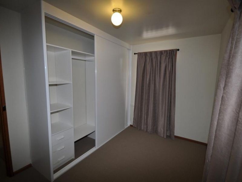 42 Adams Street, Ashmont NSW 2650