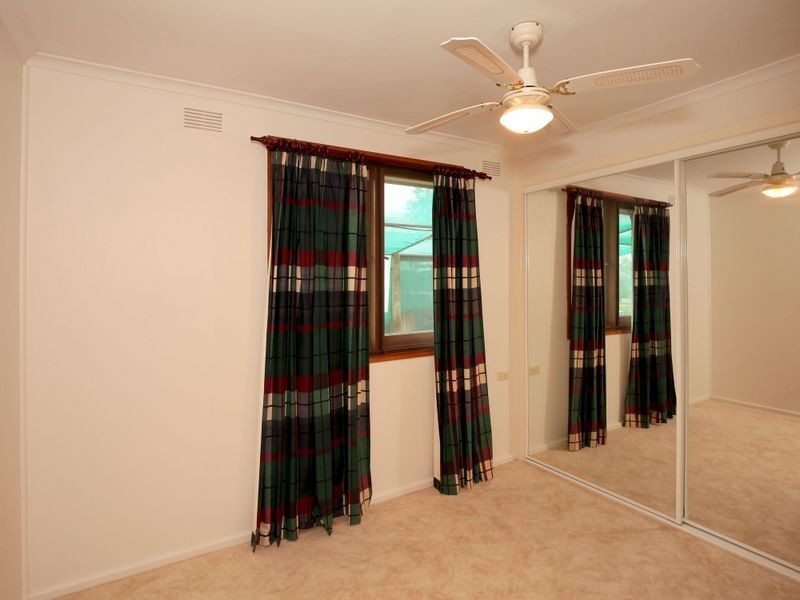 17 Menzies Avenue, Kooringal NSW 2650