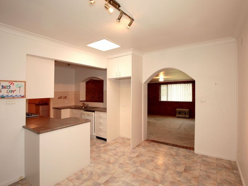 17 Menzies Avenue, Kooringal NSW 2650