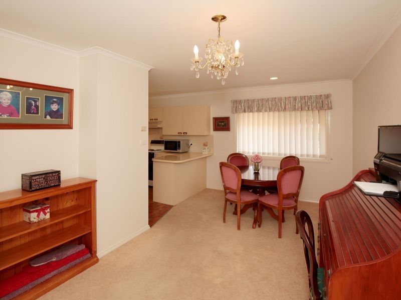 2/29 Brooklyn Drive, Bourkelands NSW 2650